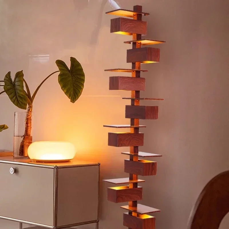 Lampadaire salon – Design Architectural et Éclairage Unique pour Intérieur Moderne