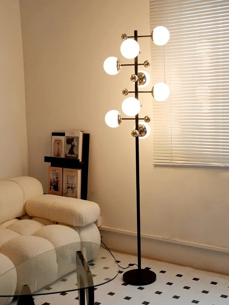Lampadaire salon – Éclairage Sculptural et Contemporain pour Intérieur Haut de Gamme
