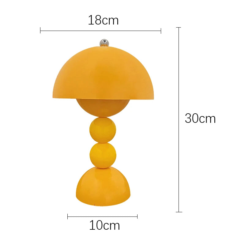 Lampe de Table  - Base Boule Jaune et Abat-Jour Arrondi