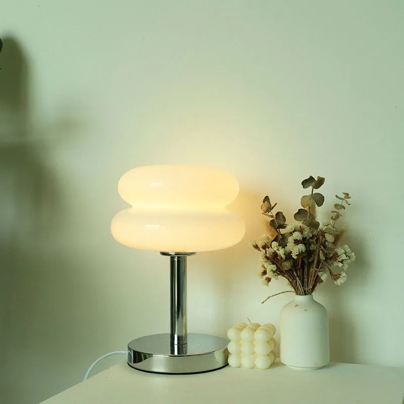Lampe de table - Élégance Rétro et Éclairage Unique